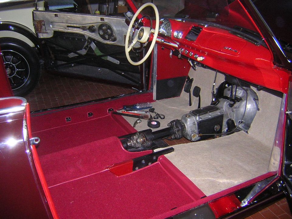 Alfa Romeo 1900 Stabilimenti Farina – photo 11