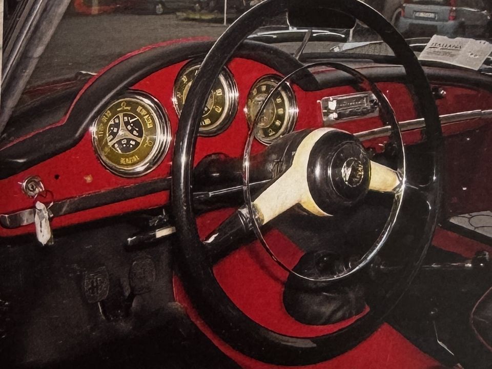 Alfa Romeo Giulietta Spider – il cruscotto con gli strumenti e il volante
