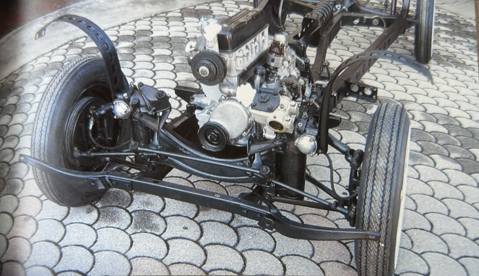 Fiat 1100 – restauro del telaio – avantreno e motore a lavoro finito