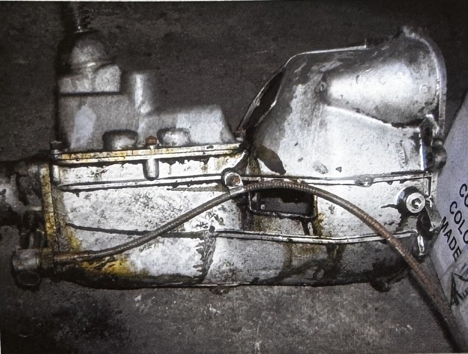 Fiat 1100 – restauro del telaio – il cambio lavato e controllato