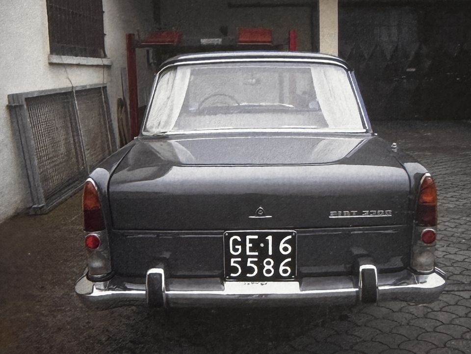 Fiat 2300 Speciale – l'arrière avec la plaque noire de Gênes