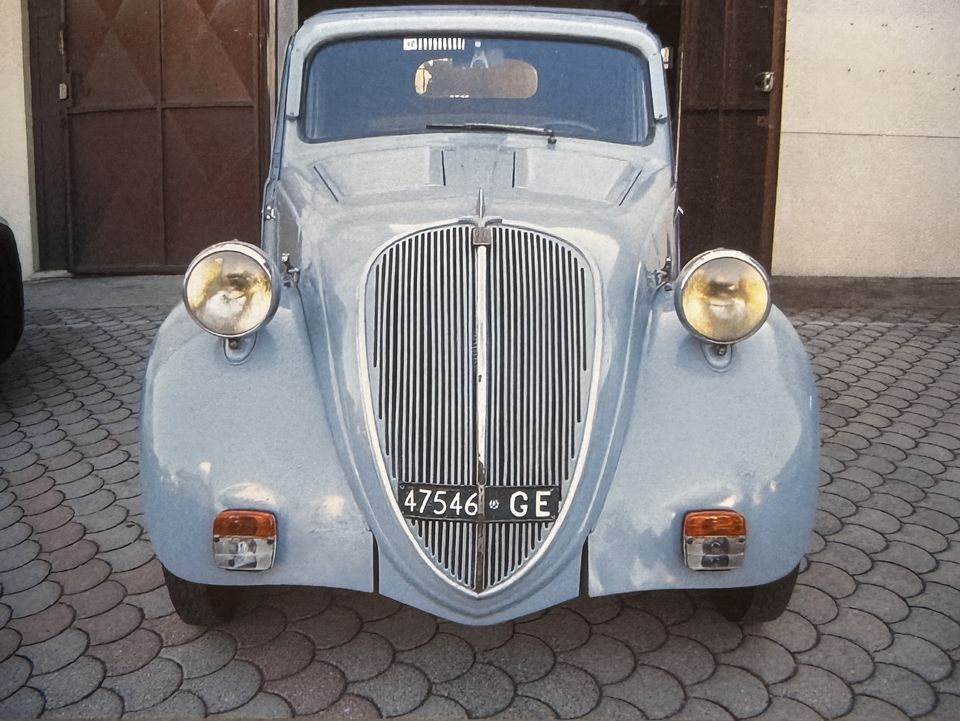 Fiat 500 A Topolino – il muso azzurro dopo il restauro