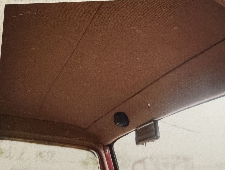 Fiat 508 Balilla 4 marce – dopo: il cielo rifatto in panno marrone