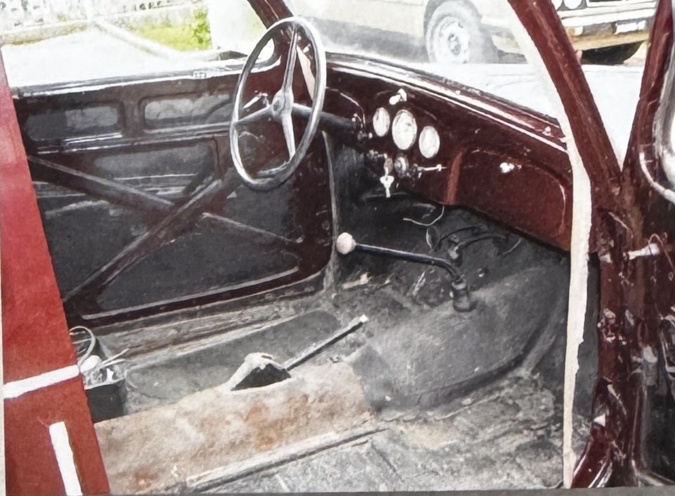 Fiat 508 C Balilla 1100 – l'habitacle avant la restauration, plancher usé
