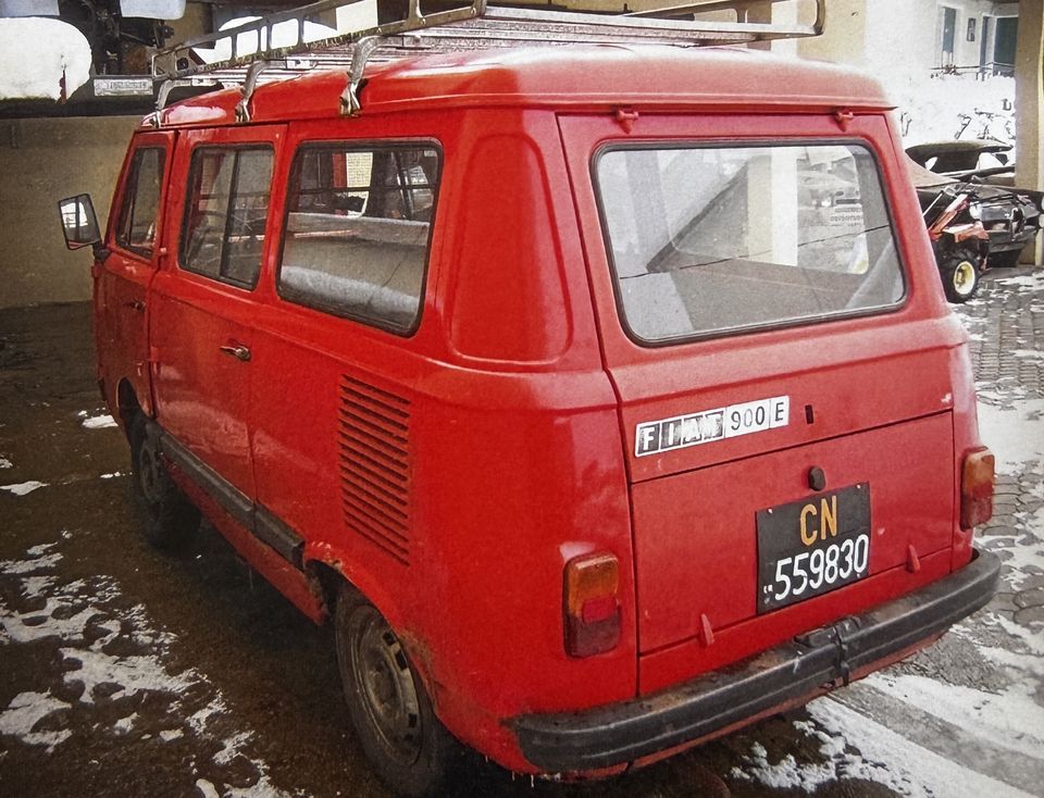 Fiat 900 E – das Heck vor der Restaurierung