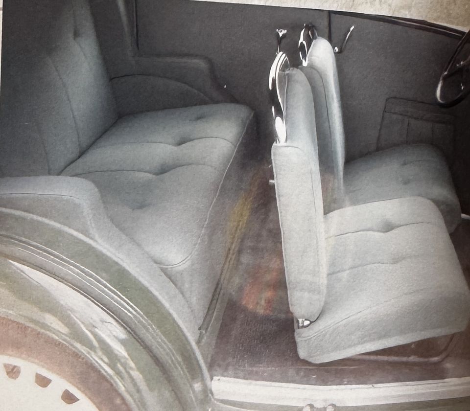 Fiat Balilla francese – i sedili rimontati nell'abitacolo