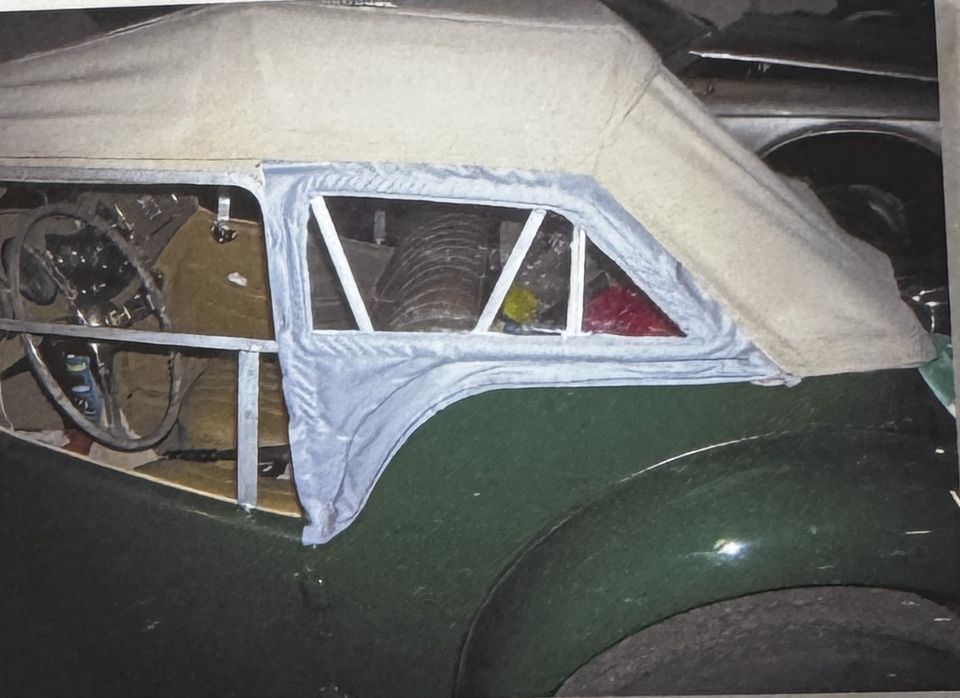 MG TD – ein neues Seitenteil, noch mit Schutzfolie