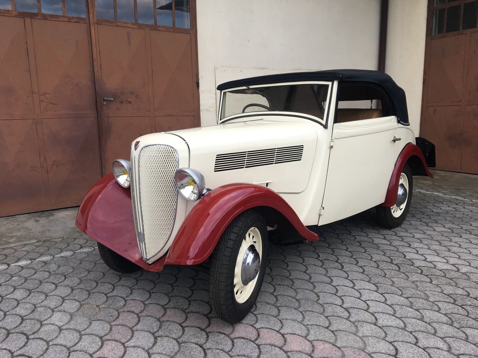 Rosengart cabriolet – Convertible top, interior and upholstery